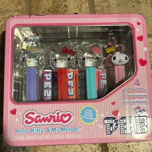 New Sanrio Hello Kitty My Melody Pez Dispenser Collectable Mini Tin Lunch Box